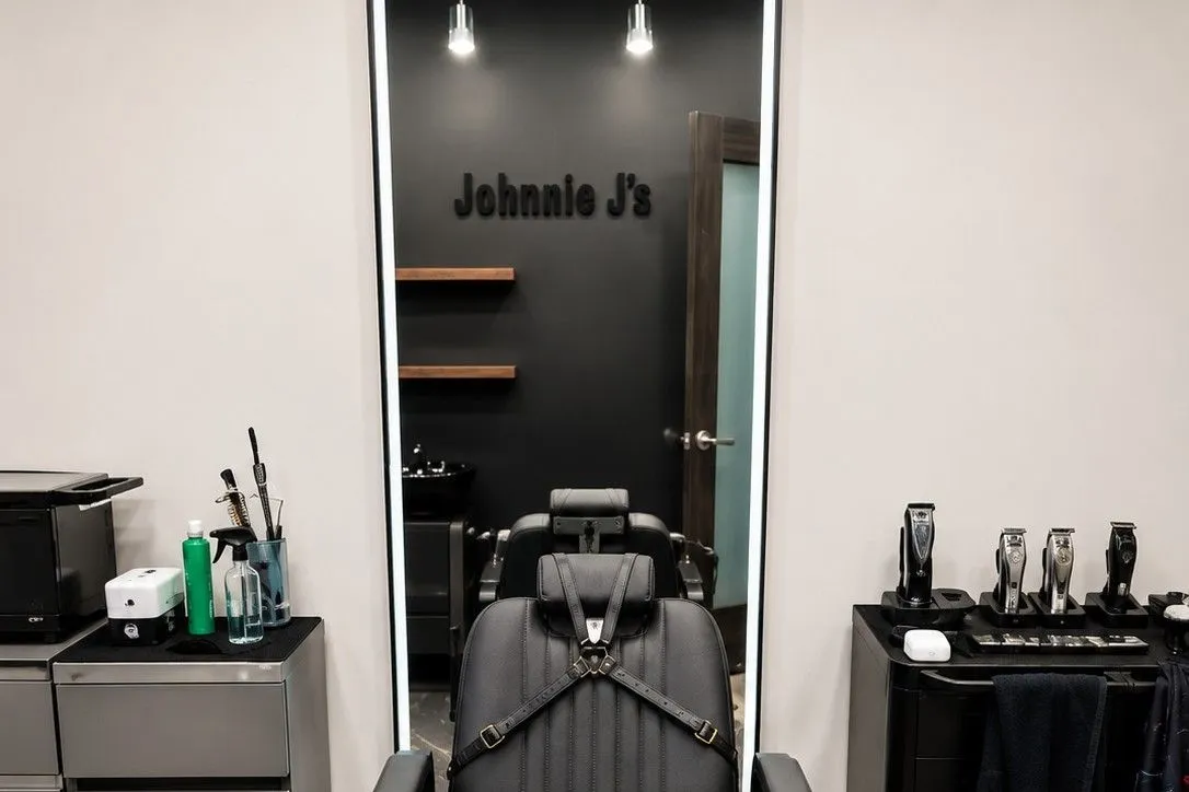 Inside the private barber suite at Salon Lofts River North